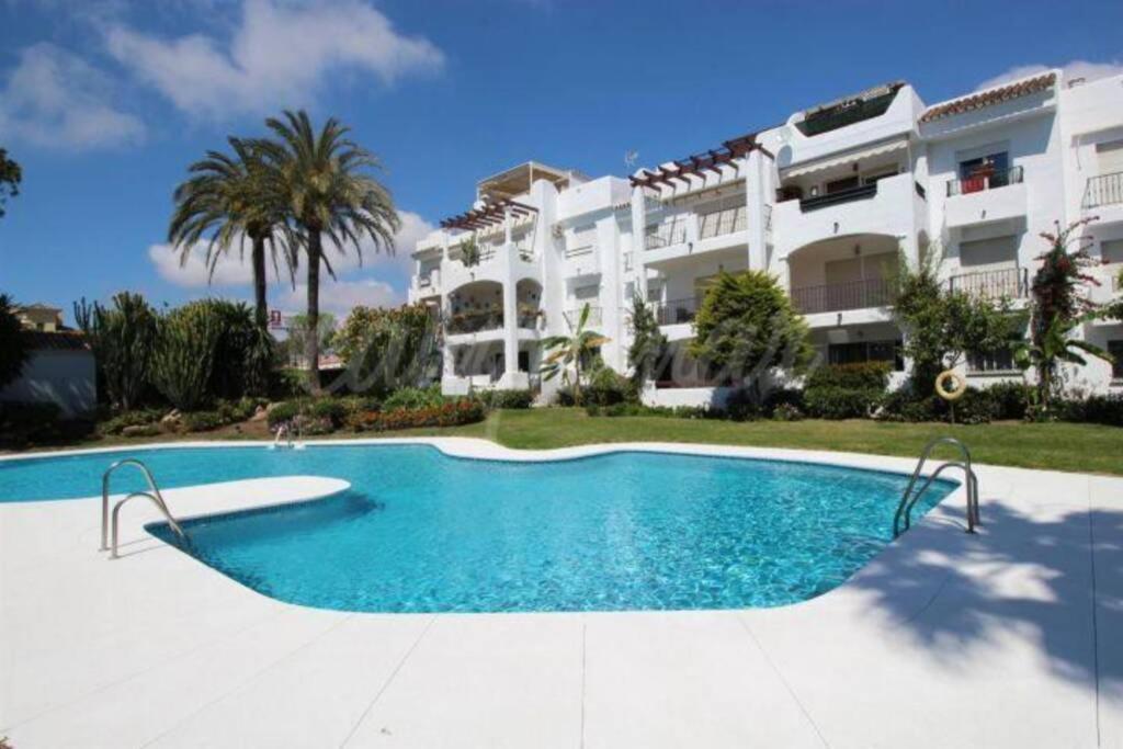 Oasis Sun Beach Costa Del Sol Estepona Eksteriør billede