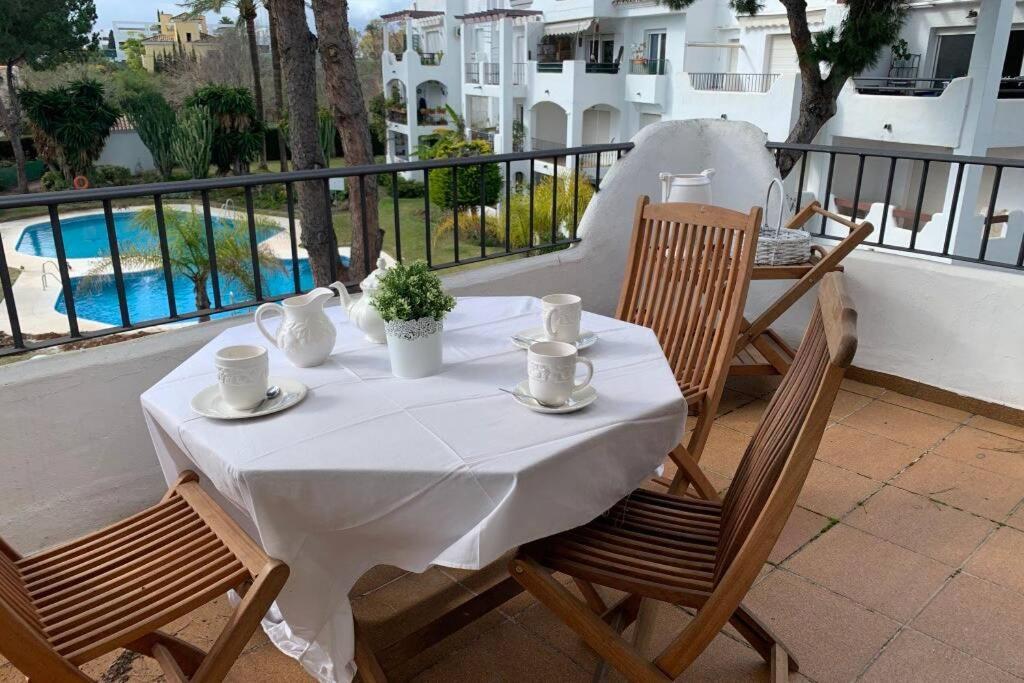 Oasis Sun Beach Costa Del Sol Estepona Eksteriør billede